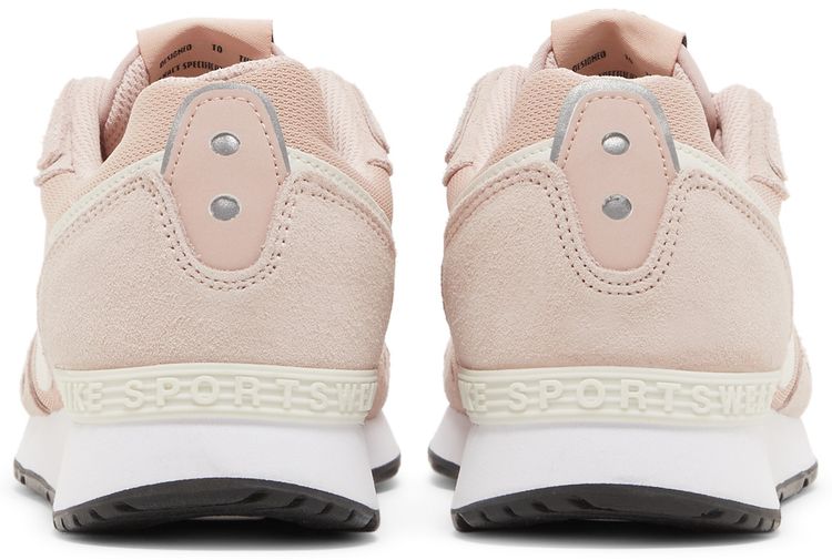 Wmns Venture Runner Pink Oxford