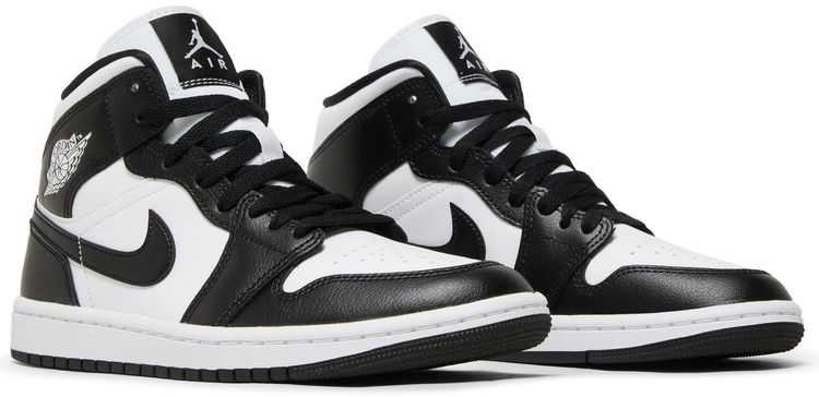 Wmns Air Jordan 1 Mid Panda