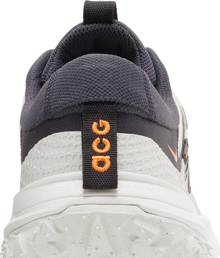 ACG Mountain Fly 2 Low White Bright Mandarin