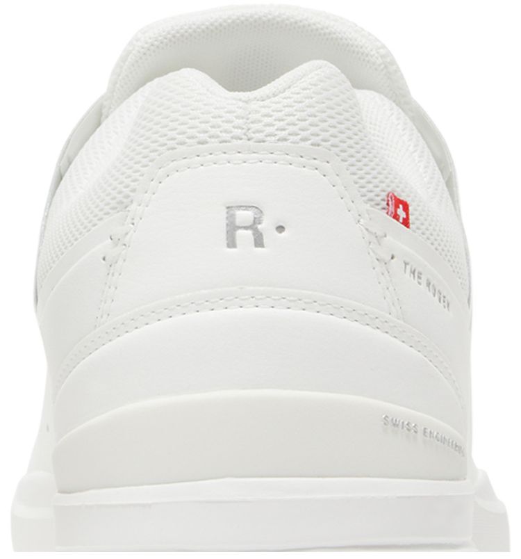 The Roger Advantage All White