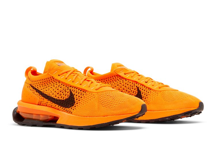 Buy Nike Air Max Flyknit Racer  display picture 2
