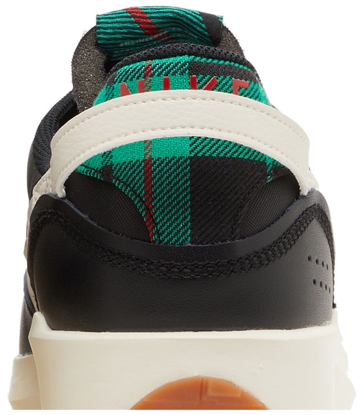 Nike Waffle Debut Premium Tartan Plaid