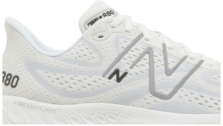 New Balance Fresh Foam X 880v13 4E Wide White Silver Metallic
