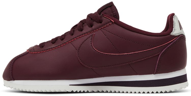 Nike Wmns Classic Cortez Leather Night Maroon