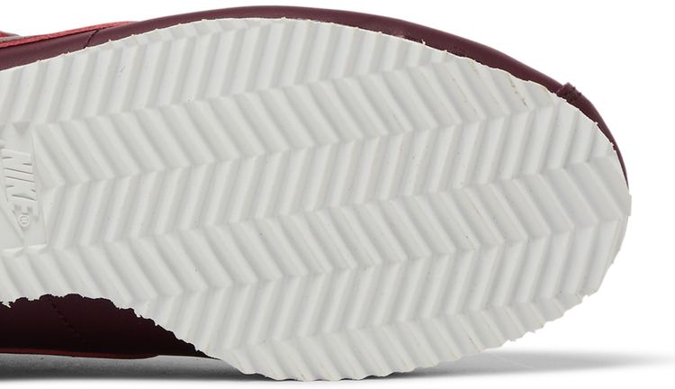 Nike Wmns Classic Cortez Leather Night Maroon
