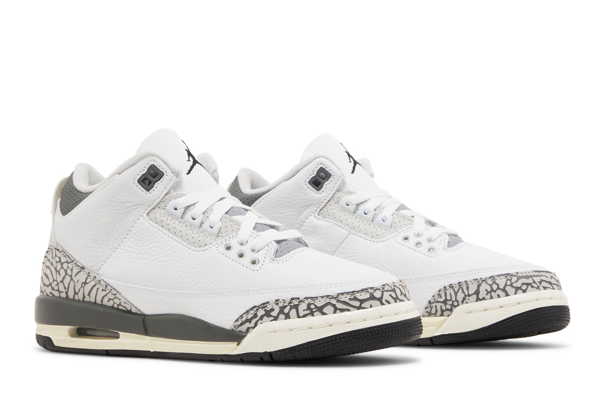 Jordan retro 3 all white outlet
