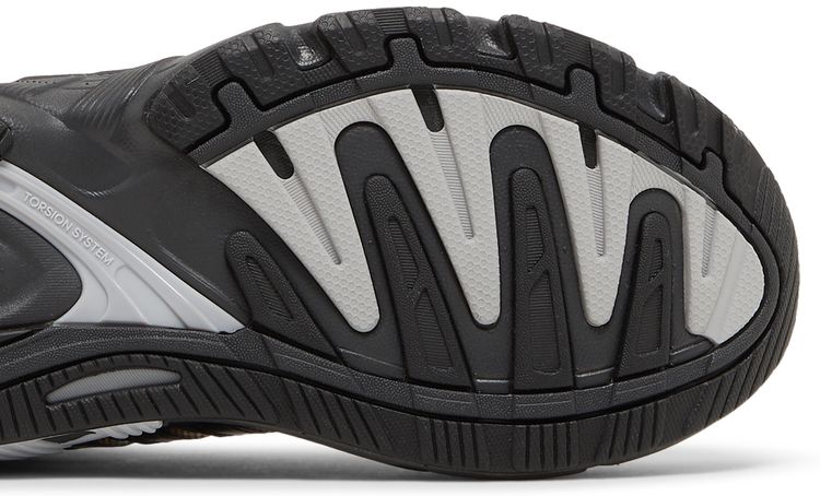 Adidas Response CL Brown Carbon