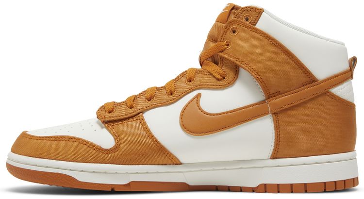 Nike Dunk High Monarch Canvas