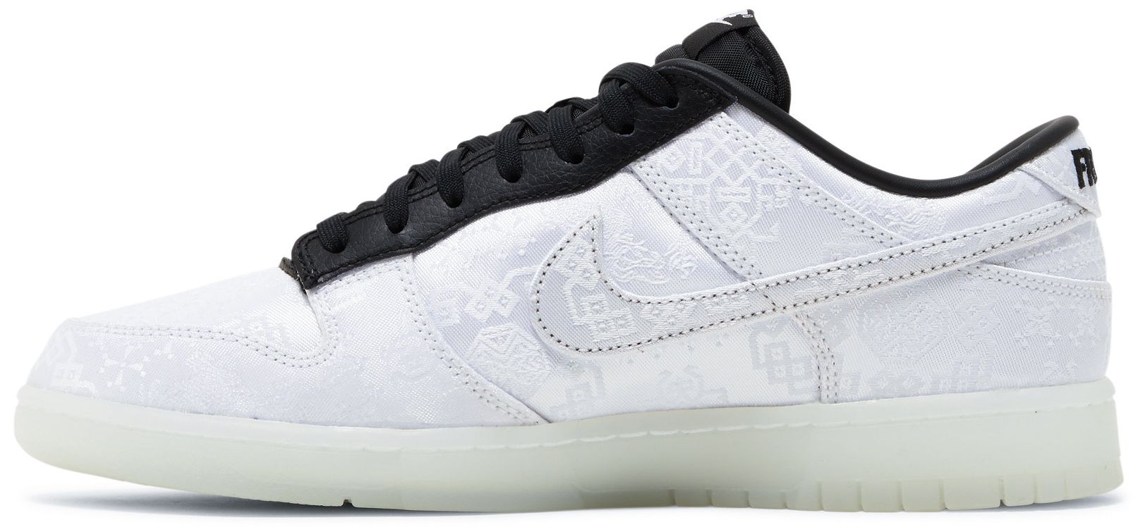 dunk low travis scott x fragment