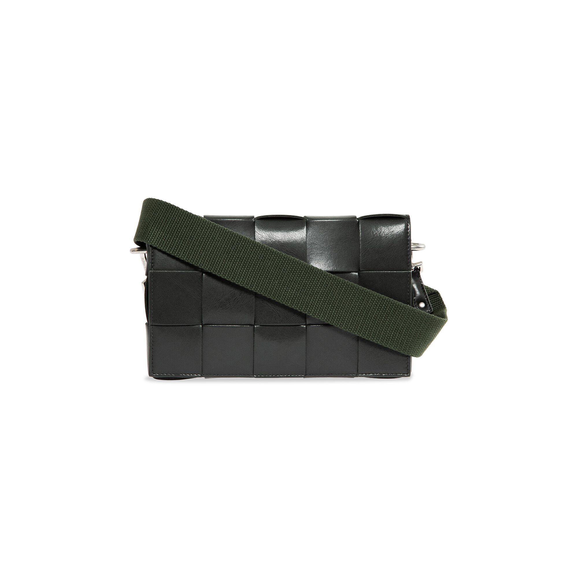 BOTTEGA VENETA バッグ CASSETTE カセット 741777 V2XU1 Amazon.co.jp: Bottega Veneta Men's Bag CASSETTE WITH POCKET