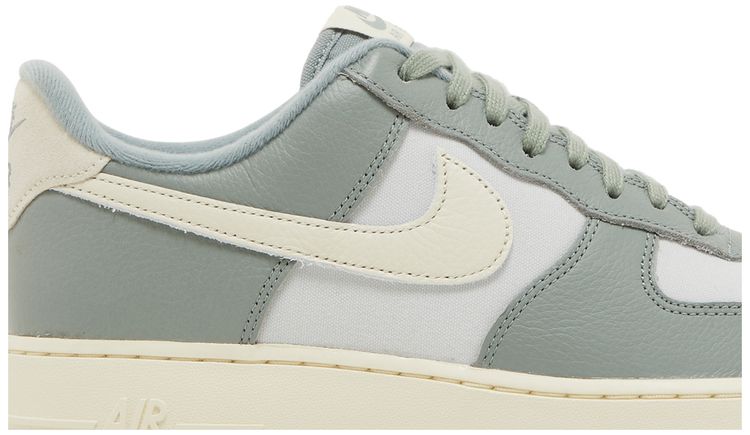 Nike Air Force 1 Low 07 LX Mica Green
