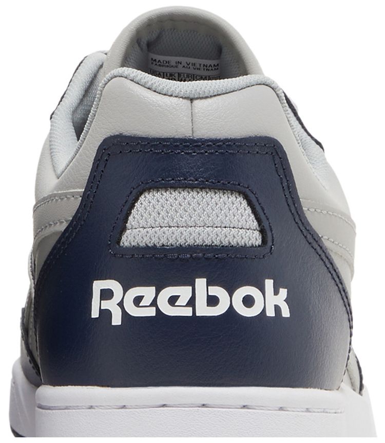 Reebok BB4000 2 Changing of the Guard   Georgetown