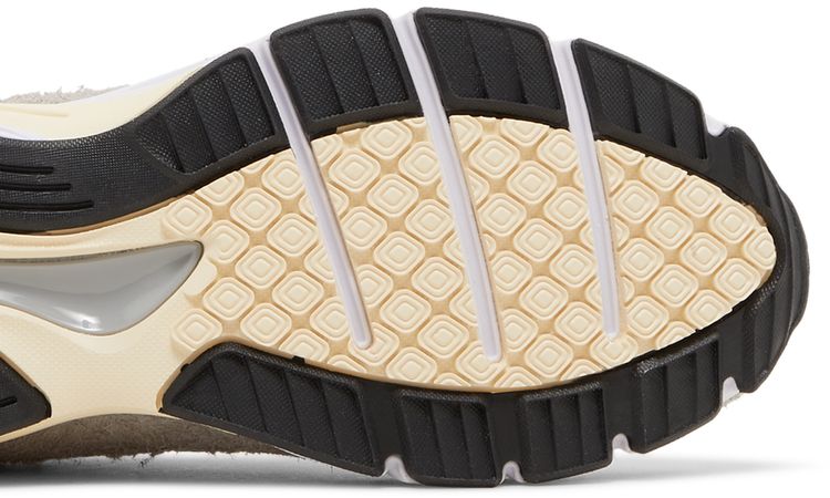 New Balance 990v4 Made in USA Grey Day 2023