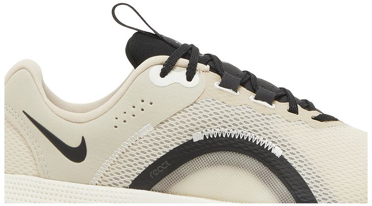 Nike Wmns React Escape Run 2 Sanddrift Black