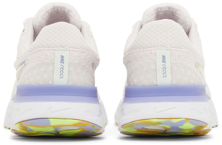 Nike Wmns React Infinity Run Flyknit 3 Premium Light Soft Pink Marble