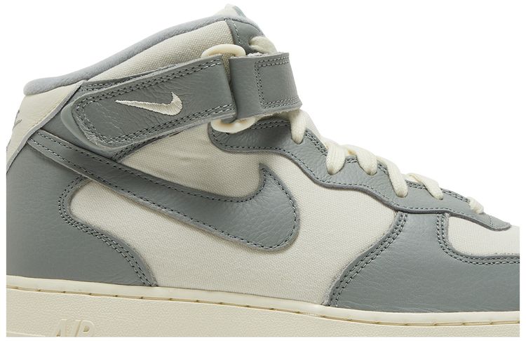 Nike Air Force 1 Mid 07 LX Mica Green