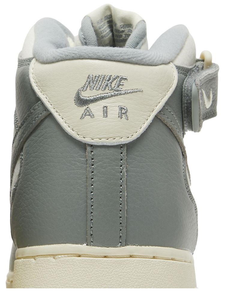 Nike Air Force 1 Mid 07 LX Mica Green