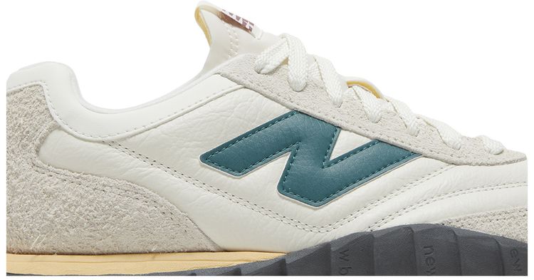 New Balance RC30 Turtledove Vintage Teal