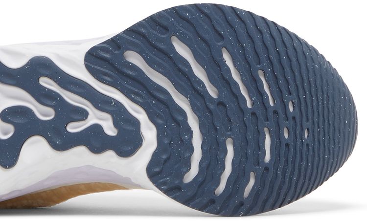 Nike Wmns React Infinity Run Flyknit 3 Oatmeal