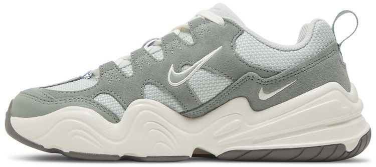 Nike Wmns Tech Hera Mica Green