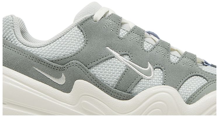 Nike Wmns Tech Hera Mica Green