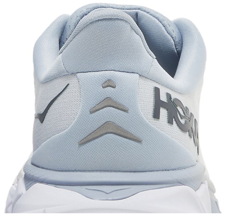 HOKA Wmns Arahi 6 Plein Air Blue Fog