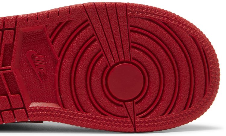 Air Jordan 1 Mid TD Alternate Bred