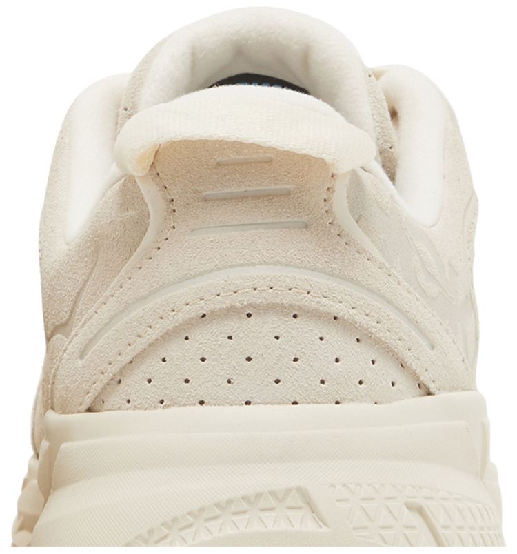 Clifton L Suede Eggnog