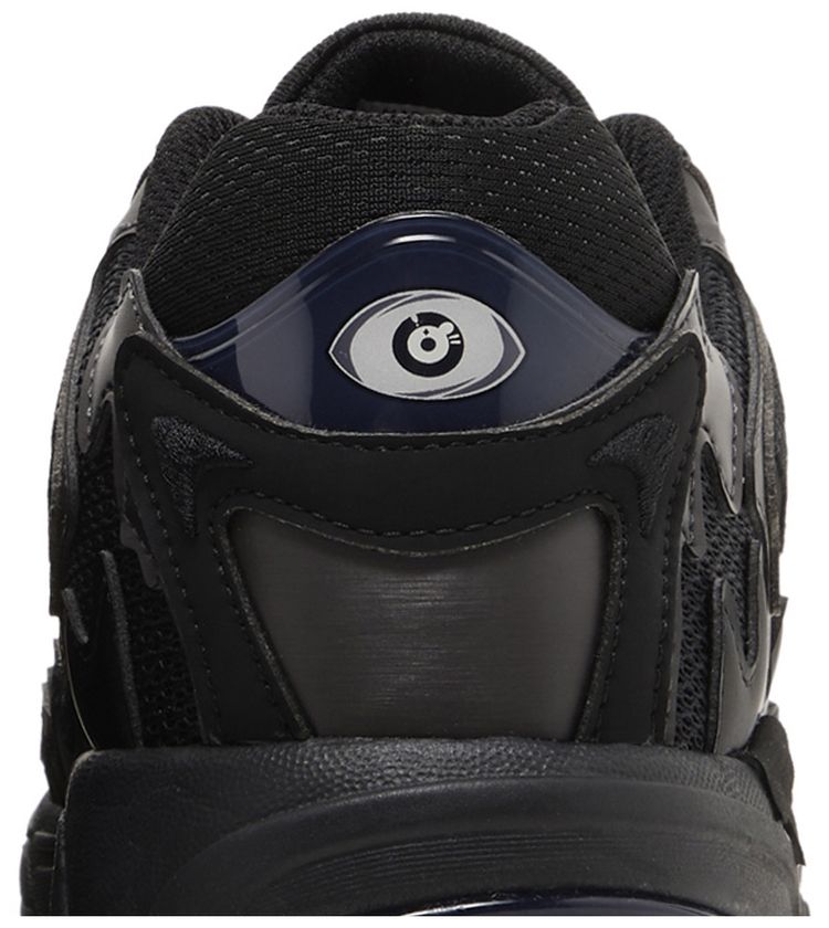 Bad Bunny x Response CL Triple Black