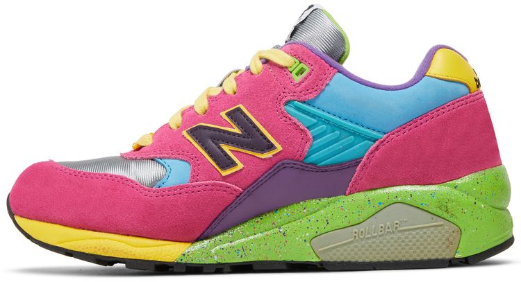 New Balance Mt580 Undefeated