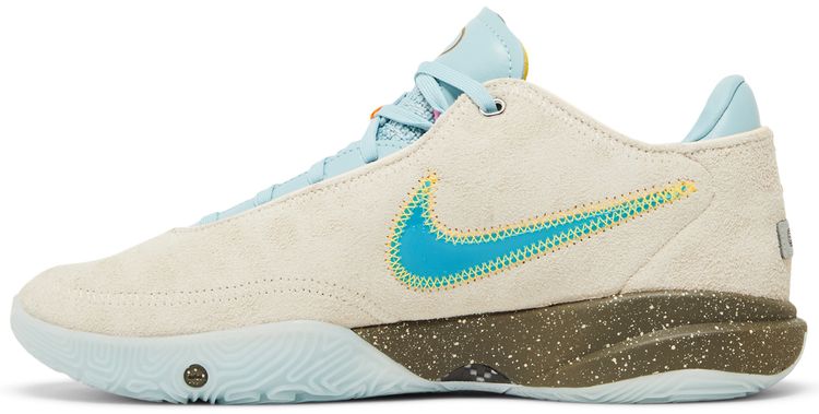 Nike UNKNWN x LeBron 20 Message in a Bottle