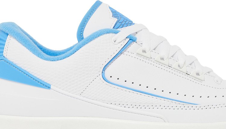 Air Jordan 2 Retro Low UNC