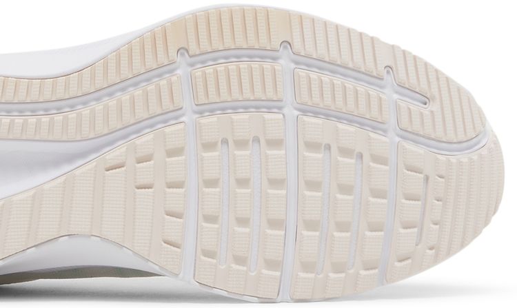 Nike Wmns Quest 4 White Pink