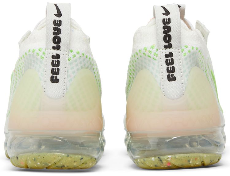 Nike Wmns Air VaporMax 2021 Flyknit Next Nature Feel Love