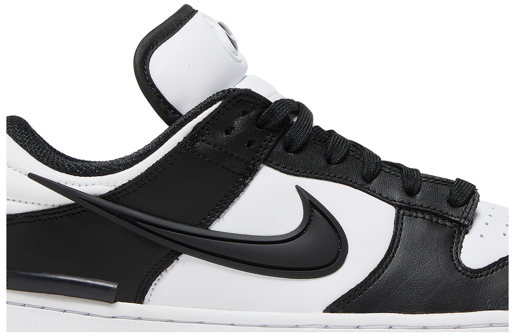 dunk low panda white laces