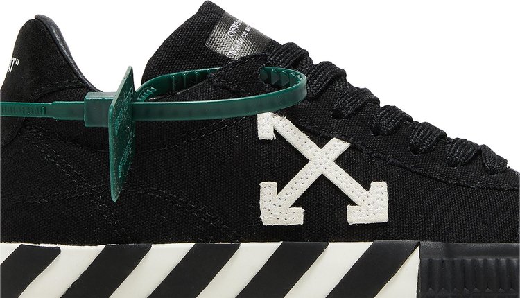 Off White Wmns Vulc Sneaker Black White 2022