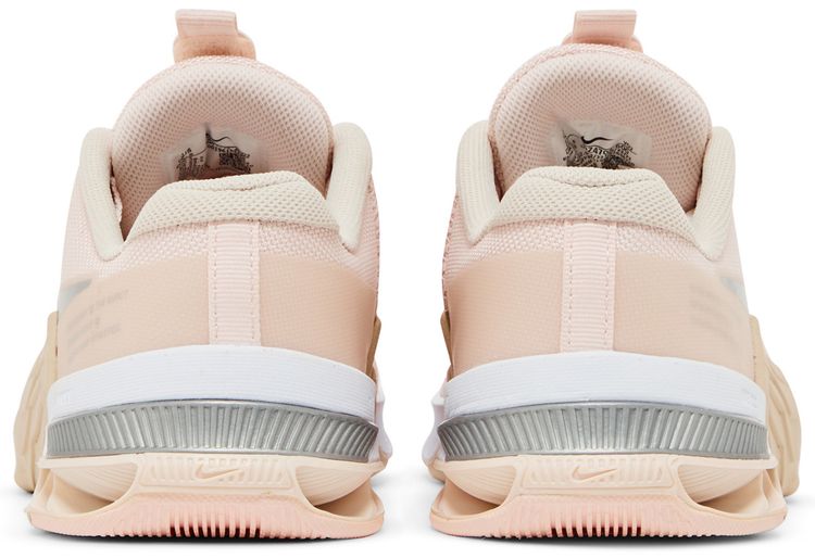 Nike Wmns Metcon 8 Light Soft Pink Metallic Silver