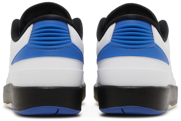 Wmns Air Jordan 2 Retro Low Varsity Royal