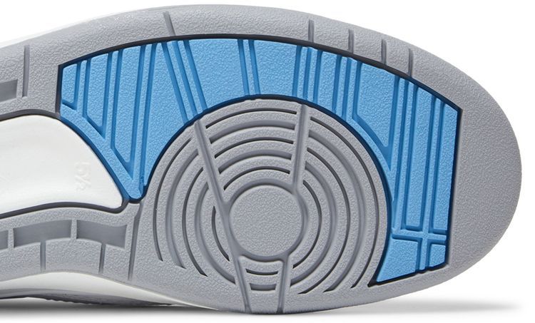 Air Jordan 2 Retro Low GS UNC