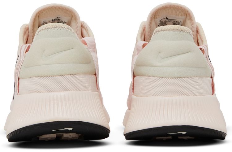 Nike Wmns Reposto Light Soft Pink