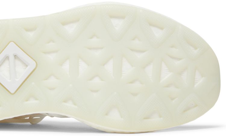 Wmns Arkyn Knit Cloud White