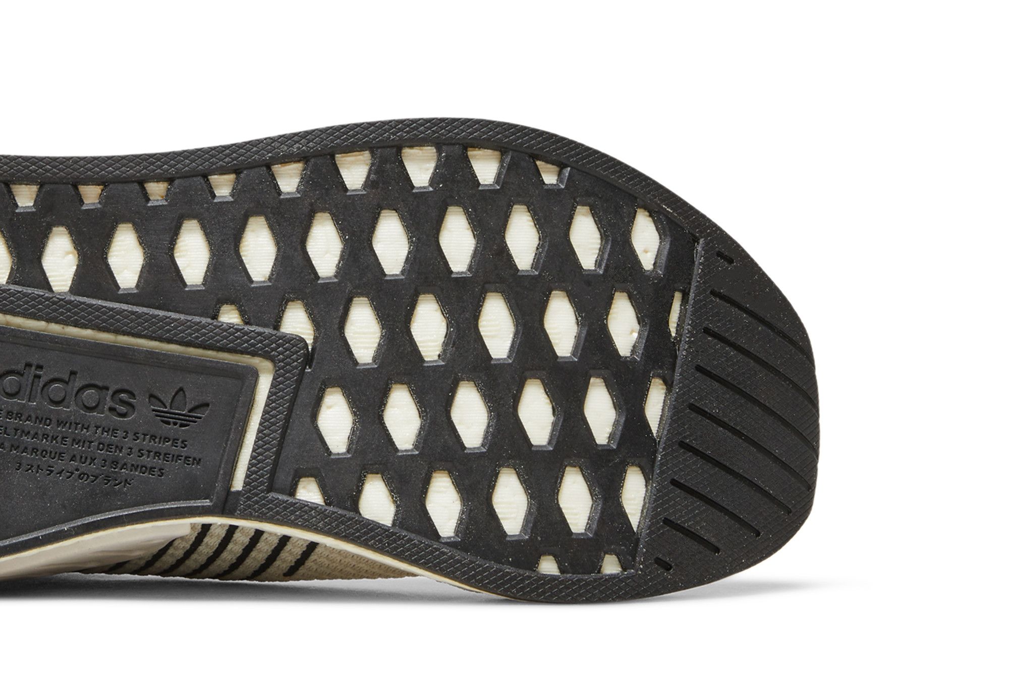 Size 7.0 Wmns NMD CS2 Primeknit Pearl Grey