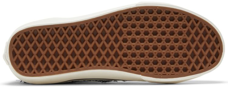 INVINCIBLE x Vans Sk8 Hi Reissue VLT LX Gnarly Pack