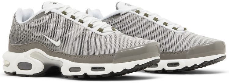 Nike Air Max Plus SE Flat Pewter