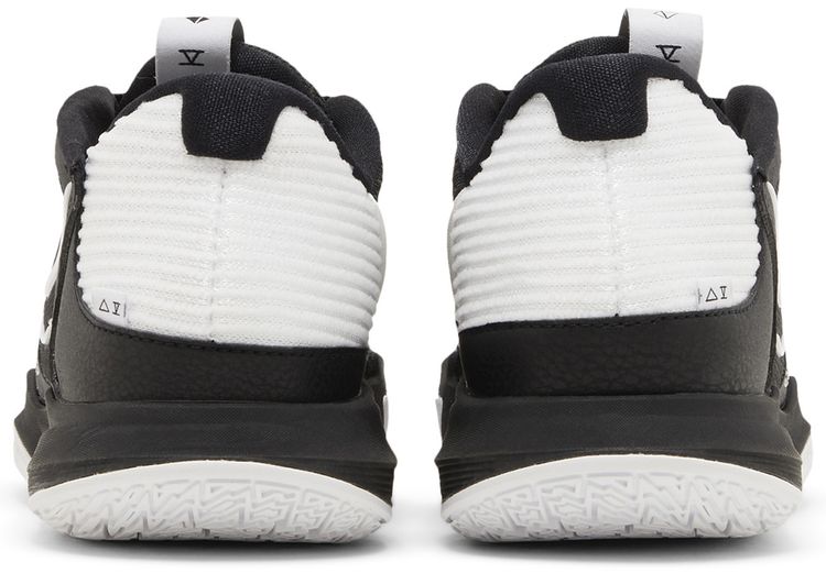 Nike Kyrie Low 5 TB Black White