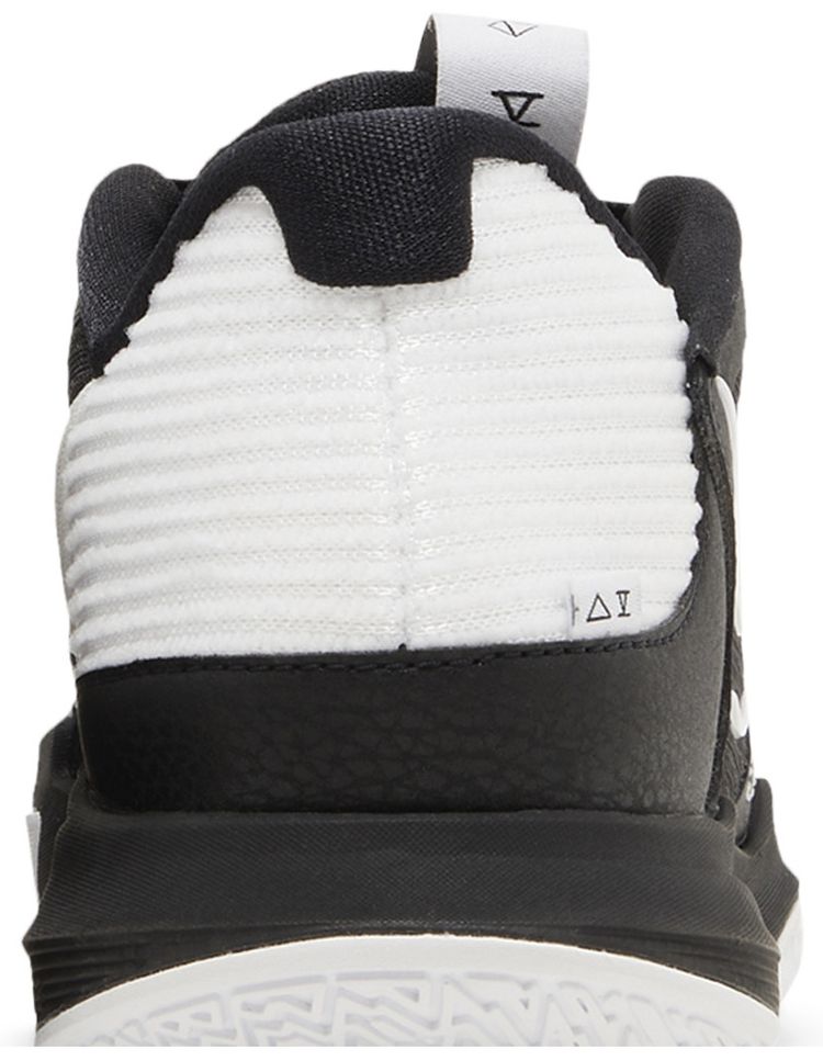 Nike Kyrie Low 5 TB Black White