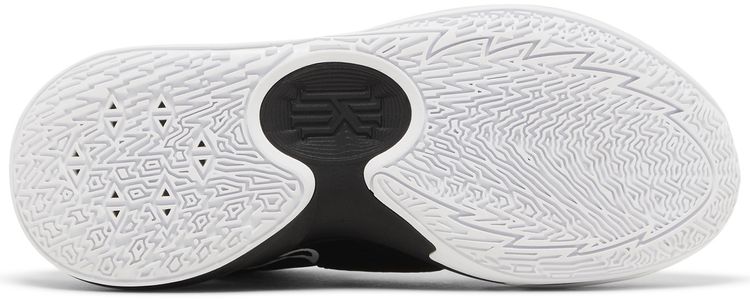 Nike Kyrie Low 5 TB Black White