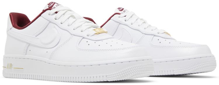 Nike Wmns Air Force 1 07 SE Sisterhood