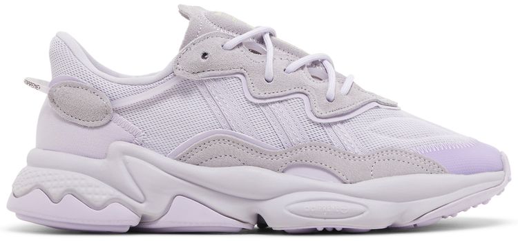 wmns ozweego