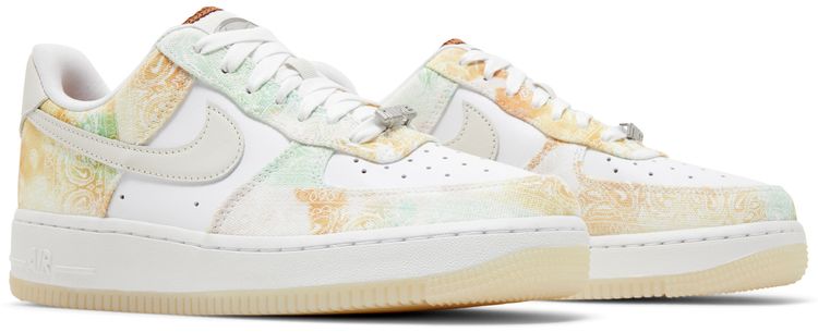 Wmns Air Force 1 07 LX Pastel Paisley